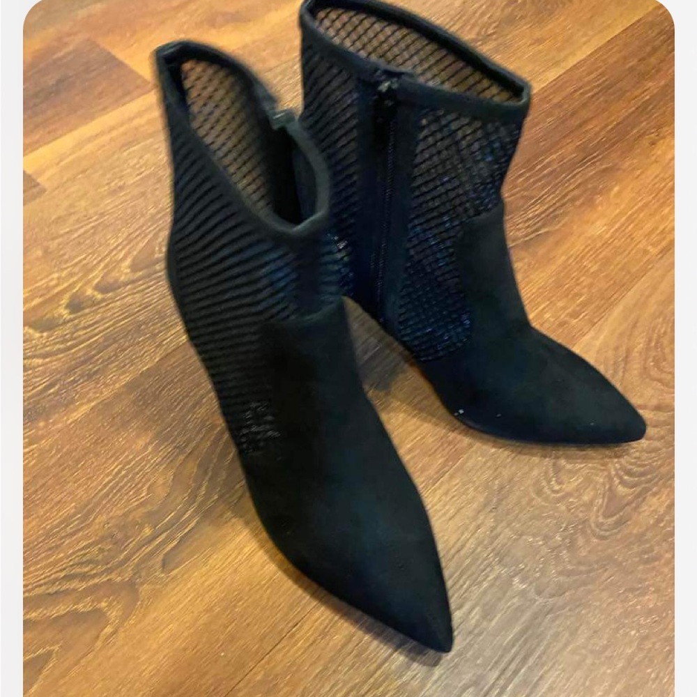NWT Alfani Jamari Mesh Side Zip Ankle Bootie Size 5